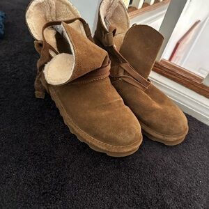 BearPaw Brown Winter Boots
